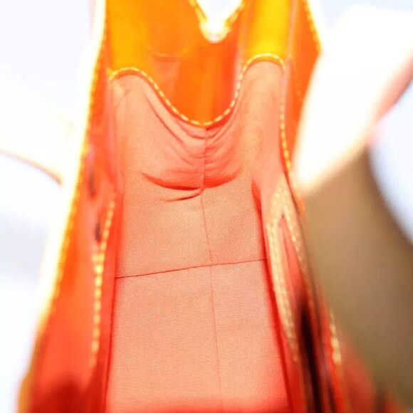 LOUIS VUITTON Monogram Vernis Fluo Reade PM Hand Bag Red LV Auth - Picture 16 of 16